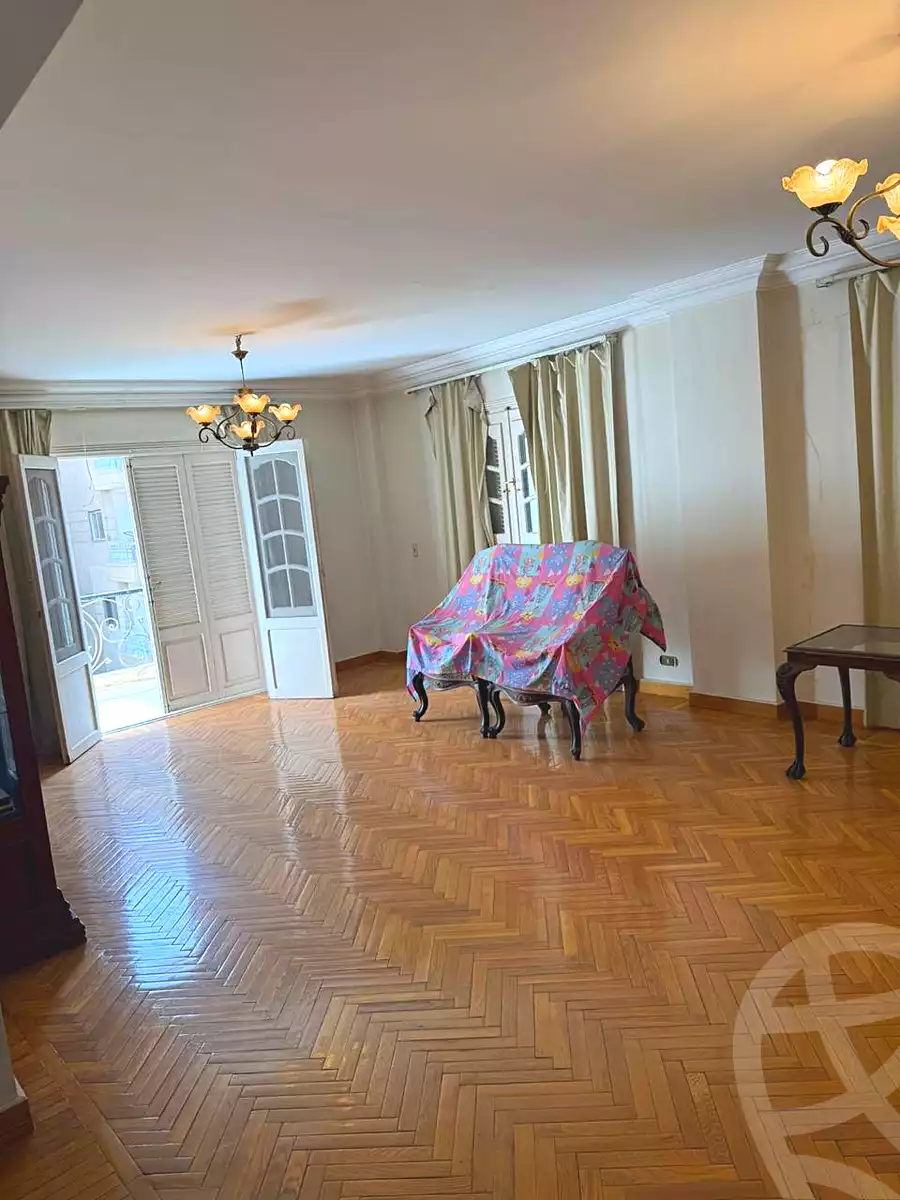 https://aqarmap.com.eg/ar/listing/7163162-for-sale-cairo-hadayek-el-ahram-mntq