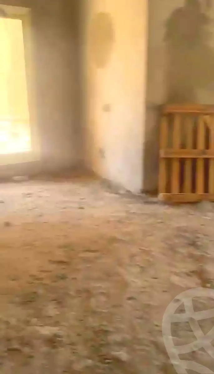 https://aqarmap.com.eg/en/listing/7163767-for-sale-cairo-el-sheikh-zayed-city-compounds-el-khamayel