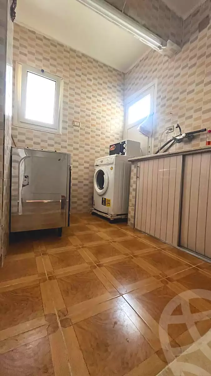 https://aqarmap.com.eg/ar/listing/7163781-for-sale-cairo-el-sheikh-zayed-city-el-hay-elawel-street-50