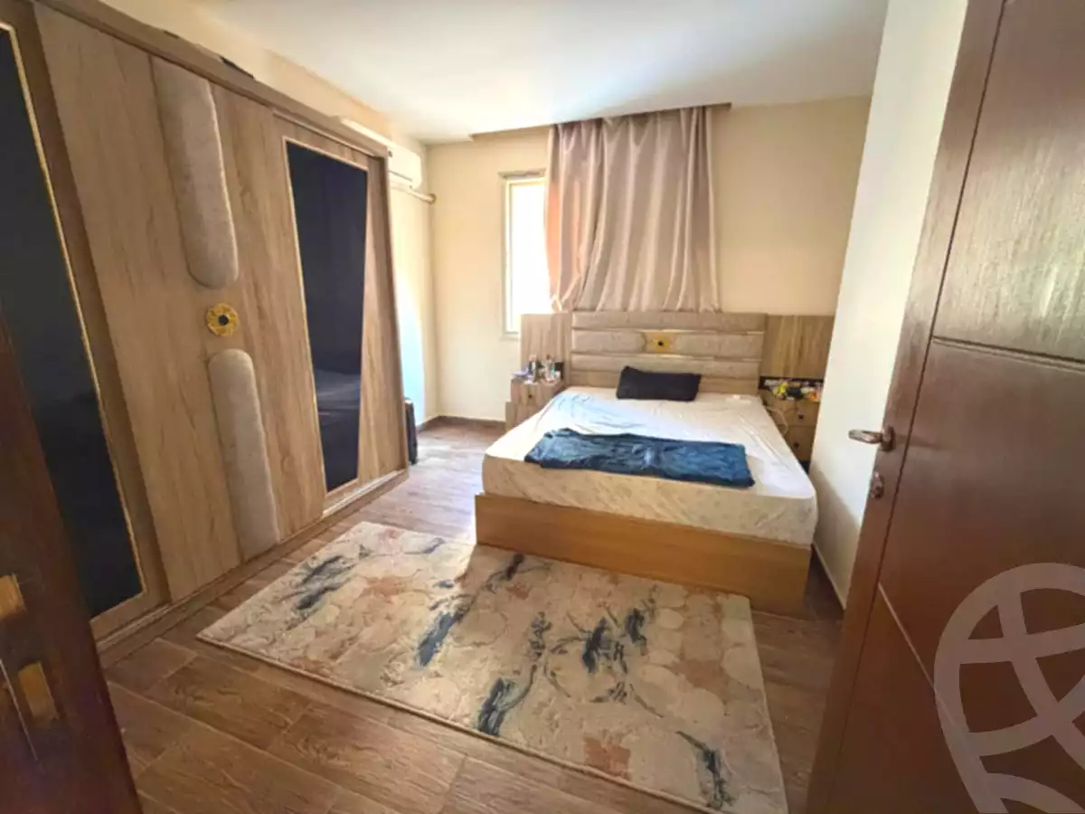 https://aqarmap.com.eg/ar/listing/7163894-for-sale-cairo-new-cairo-el-narges-el-narges-2-pilot-halawany-st