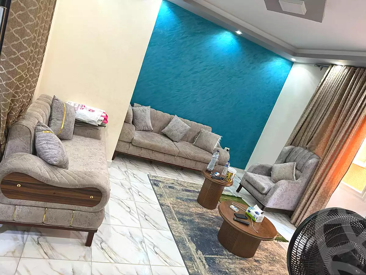 https://aqarmap.com.eg/ar/listing/7163897-for-rent-cairo-6th-of-october-el-ahyaa-neighborhood-2nd-divided-from-al-kafrawei-st