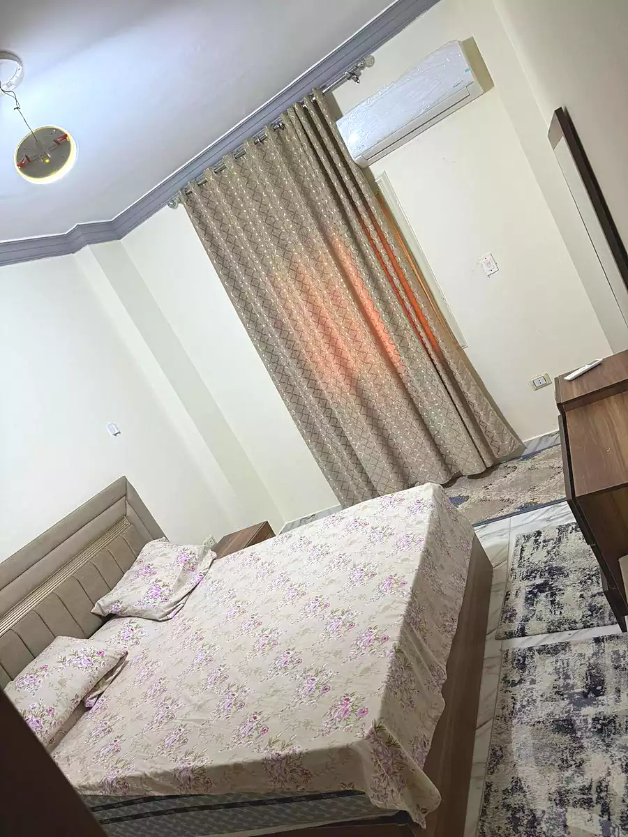 https://aqarmap.com.eg/ar/listing/7164027-for-rent-cairo-6th-of-october-el-ahyaa-neighborhood-2nd-divided-from-al-kafrawei-st