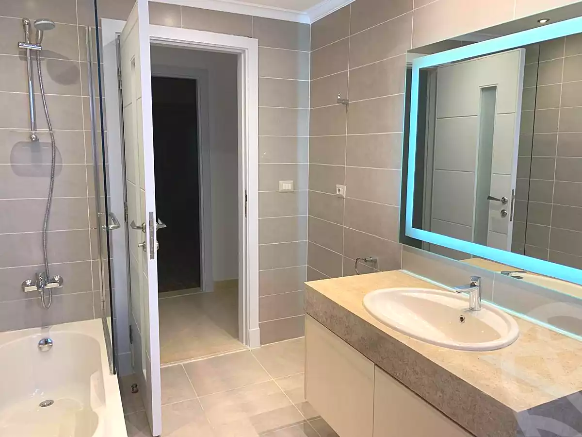 https://aqarmap.com.eg/ar/listing/7164030-for-rent-cairo-6th-of-october-compounds-palm-parks