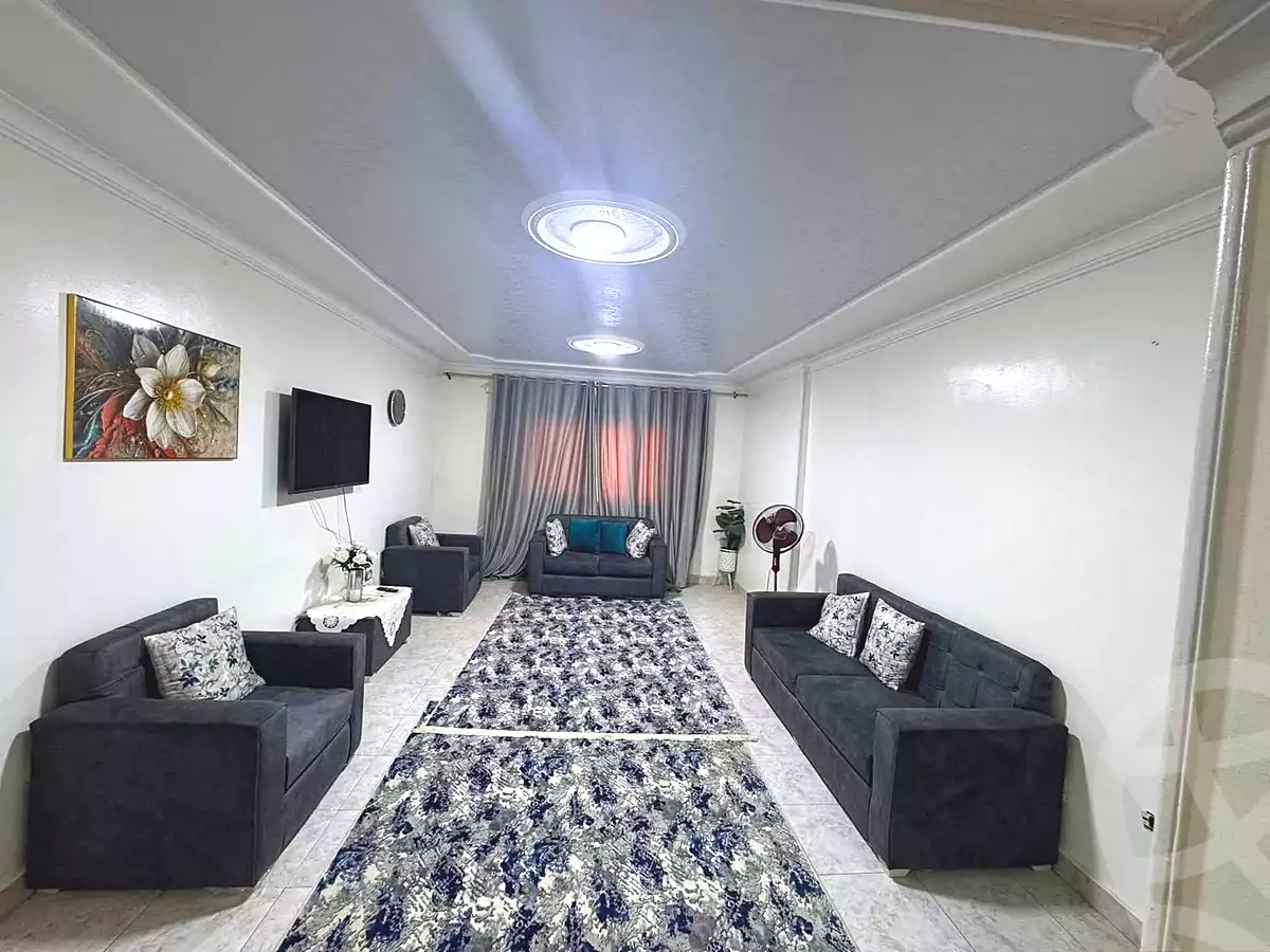 https://aqarmap.com.eg/ar/listing/7164086-for-rent-cairo-6th-of-october-mntq-fr-y-b-6-ktwbr