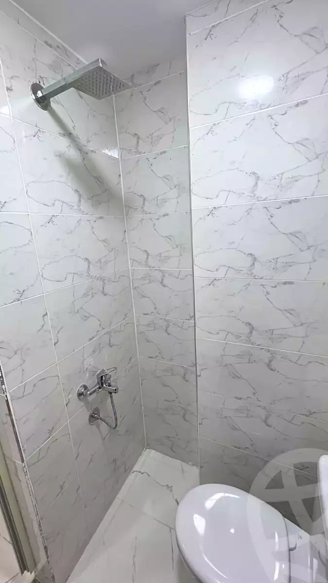 https://aqarmap.com.eg/ar/listing/7164156-for-rent-cairo-6th-of-october-el-ahyaa-neighborhood-2nd-divided-from-al-kafrawei-st