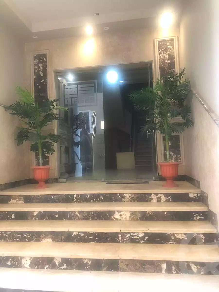 https://aqarmap.com.eg/ar/listing/7164180-for-sale-cairo-new-cairo-hy-skn-ljm-lmryky