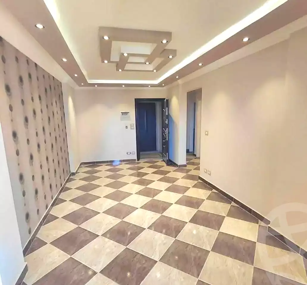 https://aqarmap.com.eg/ar/listing/7164294-for-sale-alexandria-sydy-bshr-sydy-bshr-bhry-khalil-hamada-st