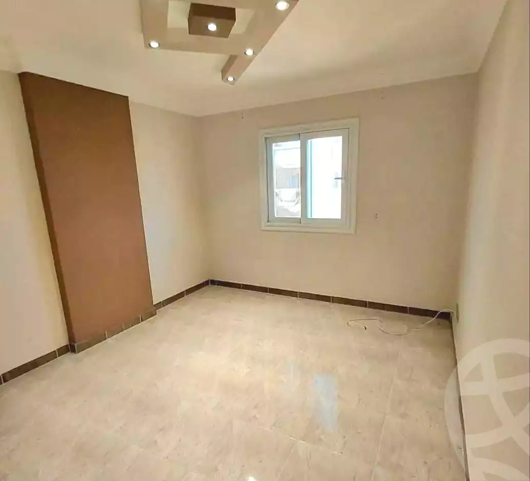 https://aqarmap.com.eg/ar/listing/7164294-for-sale-alexandria-sydy-bshr-sydy-bshr-bhry-khalil-hamada-st