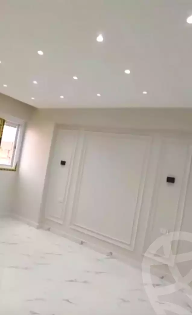 https://aqarmap.com.eg/ar/listing/7164566-for-sale-alexandria-al-agamy-el-hanouvel