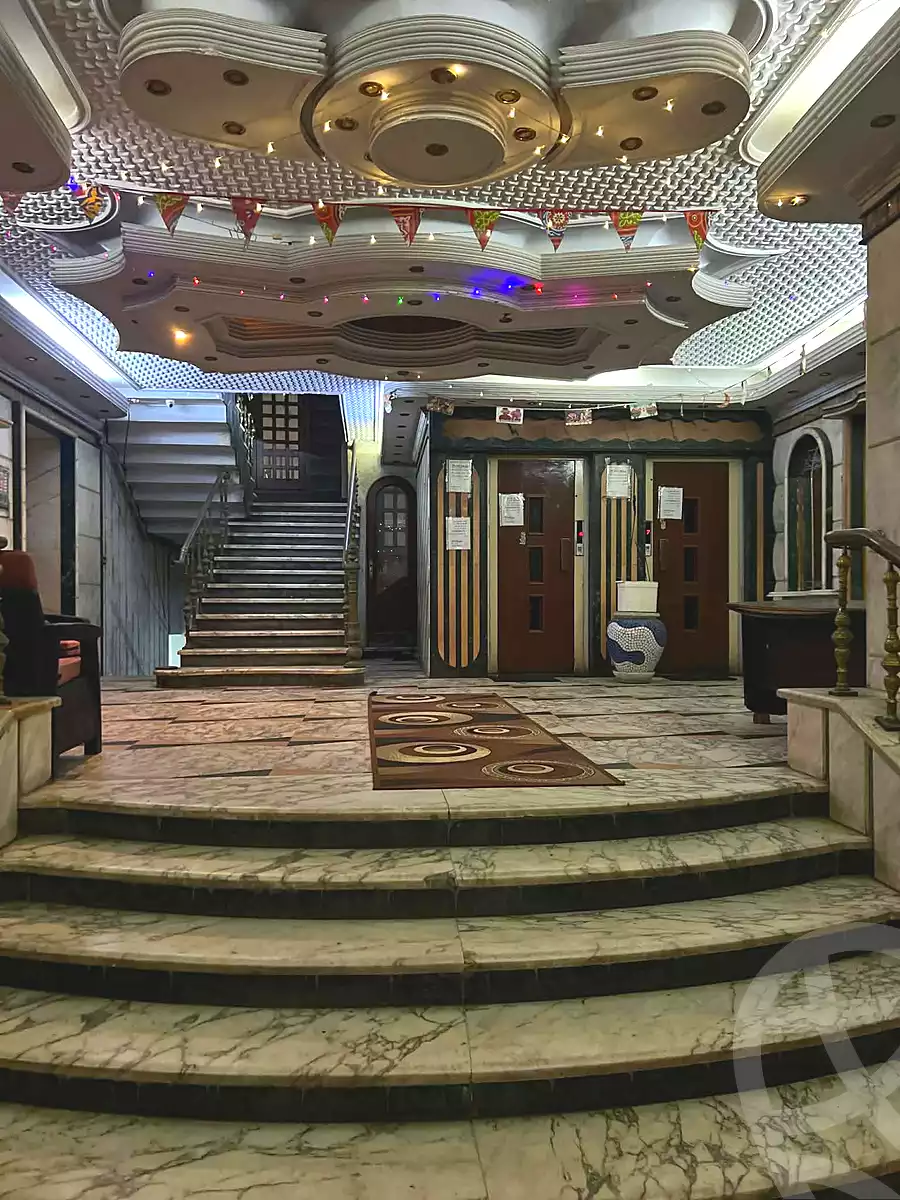 https://aqarmap.com.eg/ar/listing/7164901-for-sale-alexandria-sydy-bshr-sydy-bshr-bhry-shr-khld-bn-lwlyd