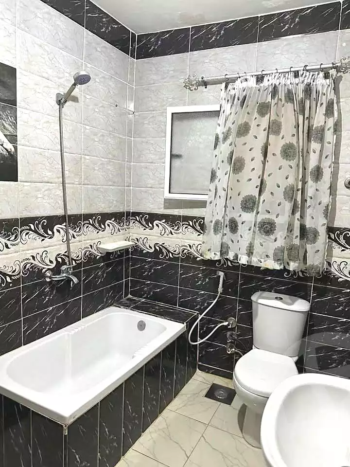 https://aqarmap.com.eg/ar/listing/7164938-for-sale-alexandria-al-agamy-el-hanouvel-al-asdakaa-st