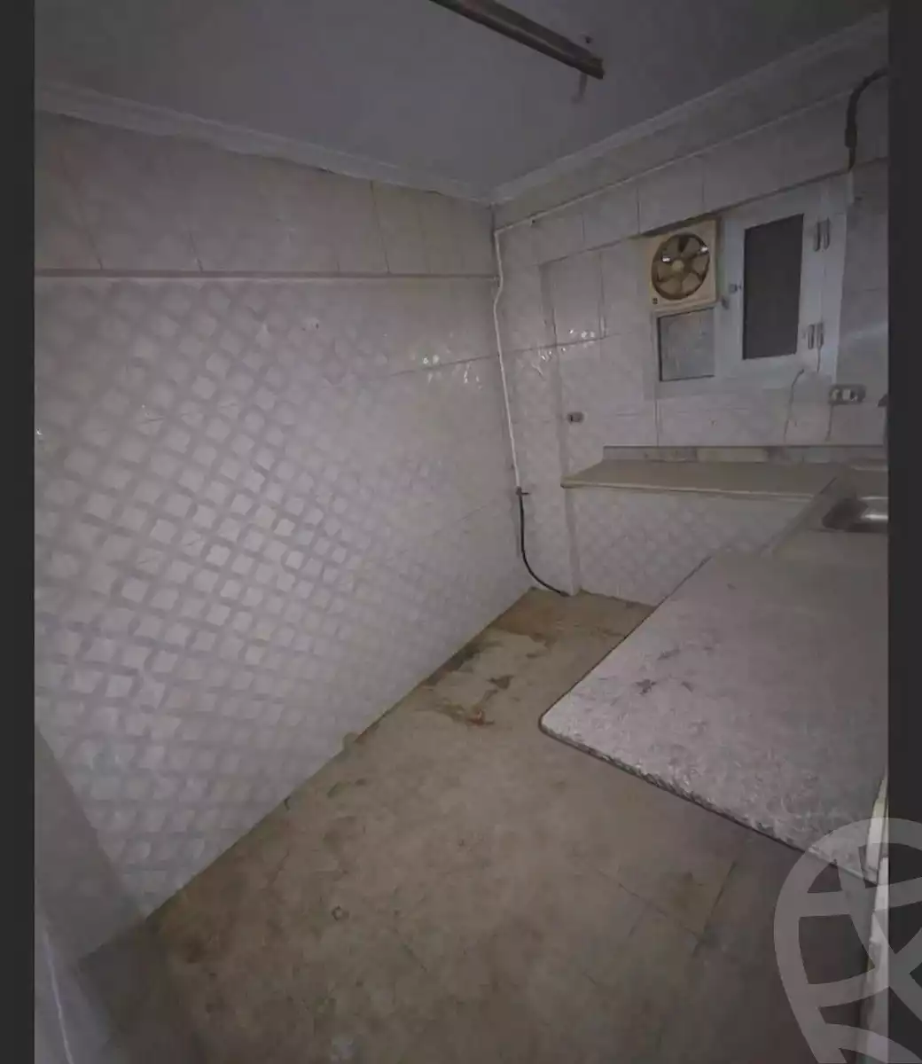 https://aqarmap.com.eg/ar/listing/7165033-for-sale-alexandria-al-agamy-el-hanouvel-abd-el-moneam-gaber-st