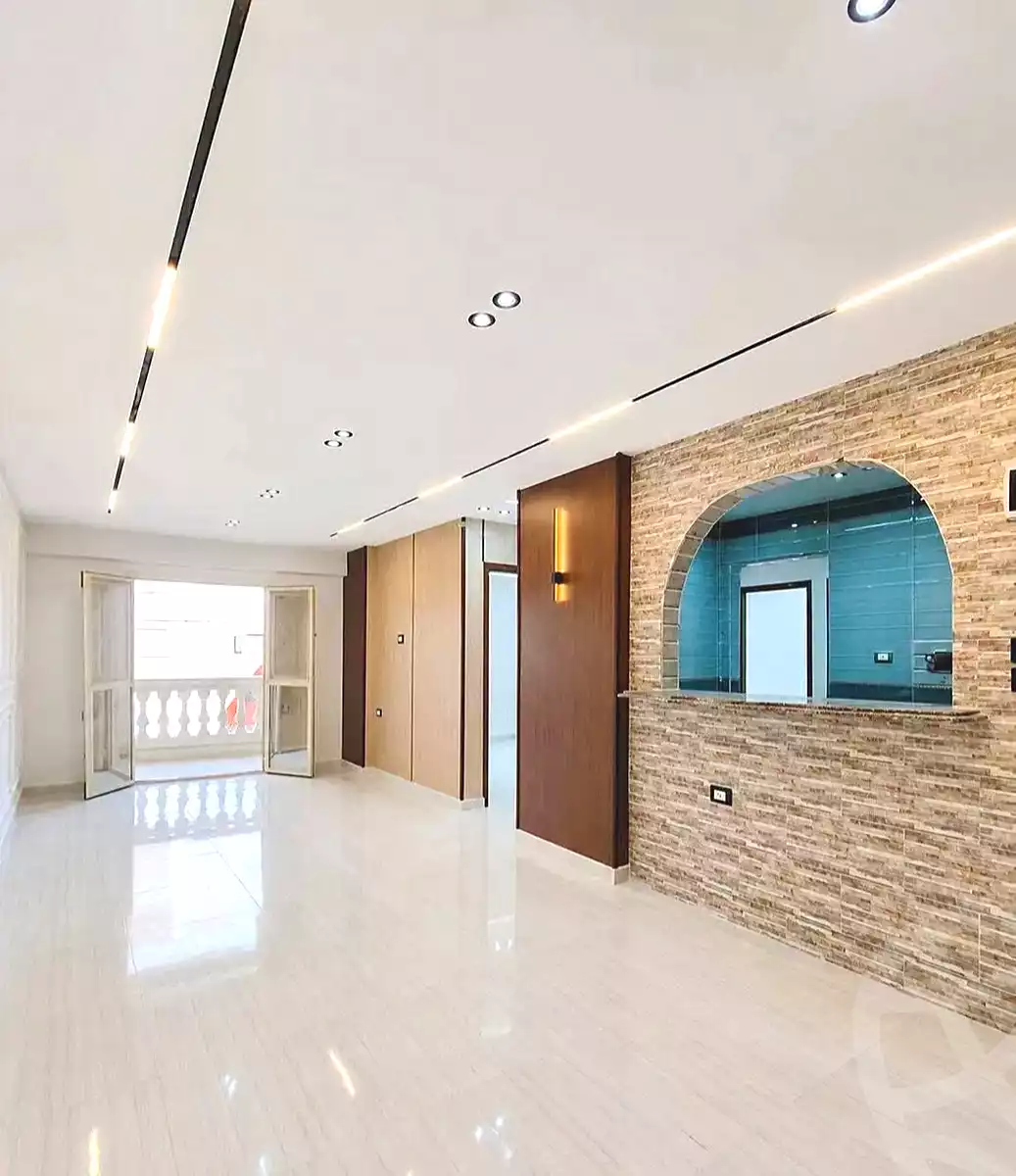 https://aqarmap.com.eg/en/listing/7165080-for-sale-alexandria-al-agamy-lbytsh-el-saleheen-mosque-st