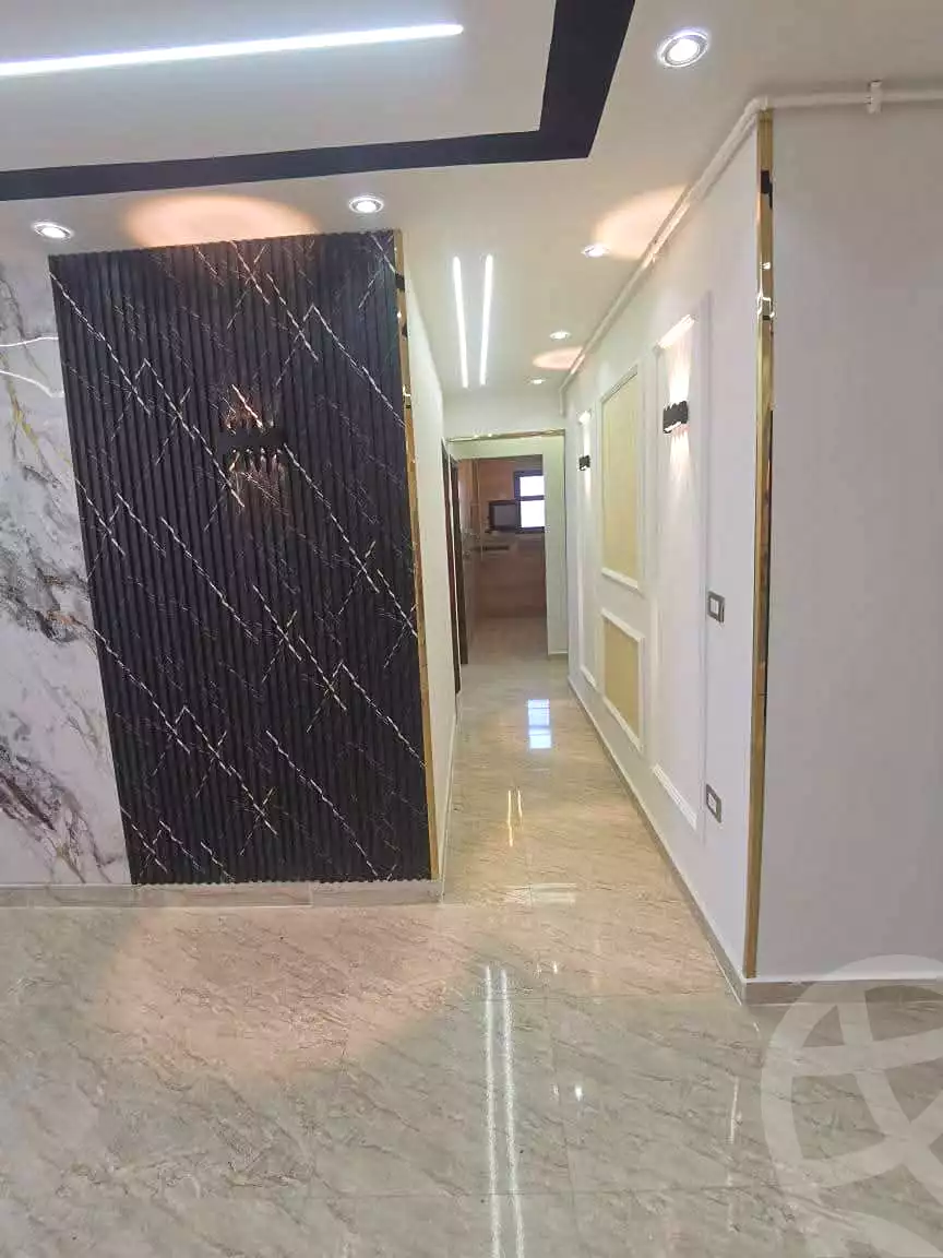 https://aqarmap.com.eg/ar/listing/7165091-for-sale-alexandria-sydy-bshr-sydy-bshr-bhry-shr-mhmwd-l-yswy