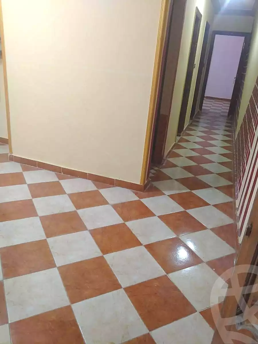 https://aqarmap.com.eg/ar/listing/7107989-for-rent-alexandria-al-agamy-el-hanouvel-al-asdakaa-st