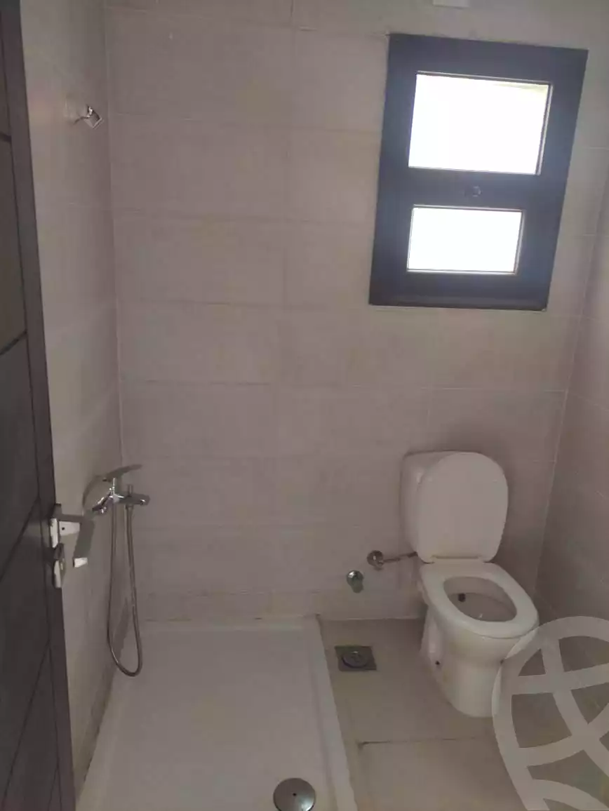 https://aqarmap.com.eg/en/listing/7165343-for-sale-cairo-el-sheikh-zayed-city-compounds-dh-drys