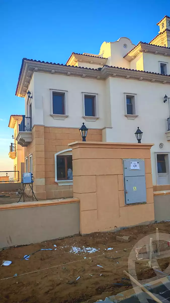 https://aqarmap.com.eg/ar/listing/7165354-for-sale-cairo-new-cairo-compounds-city-gate-sapphire-city-gate