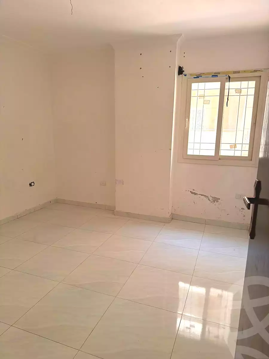 https://aqarmap.com.eg/ar/listing/7165429-for-rent-cairo-new-cairo-el-lotus-lotus-south