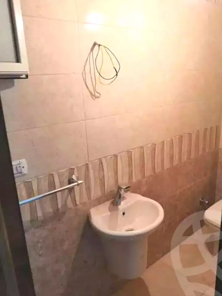 https://aqarmap.com.eg/ar/listing/7165552-for-rent-alexandria-sydy-bshr-sydy-bshr-bhry-ali-hipa-st