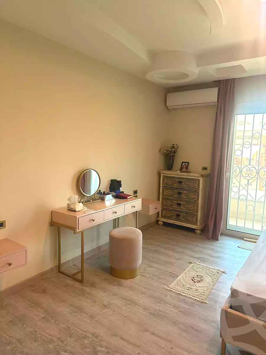 https://aqarmap.com.eg/en/listing/7165611-for-sale-cairo-el-sheikh-zayed-city-el-hay-elthamen-area-4