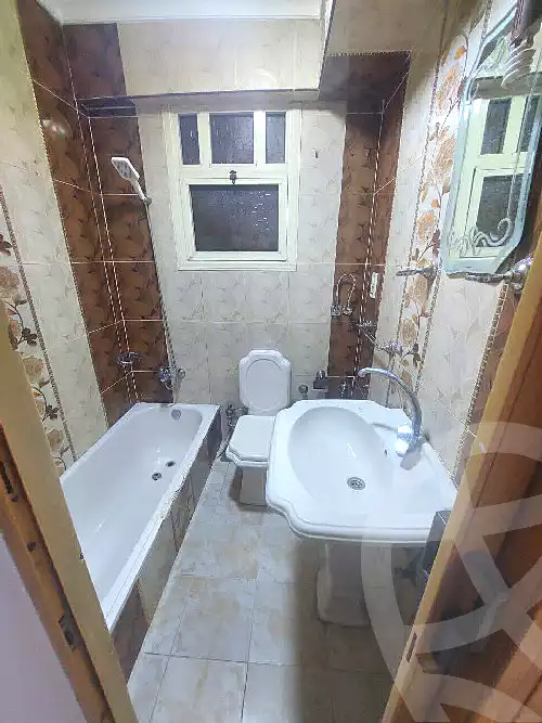 https://aqarmap.com.eg/ar/listing/7165682-for-sale-cairo-el-zaytun-lzytwn-lgrby-el-gabal-canal-st