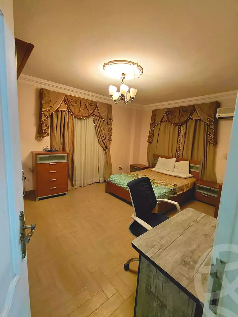 https://aqarmap.com.eg/ar/listing/7165766-for-rent-cairo-6th-of-october-el-ahyaa-neighborhood-1st-al-maahad