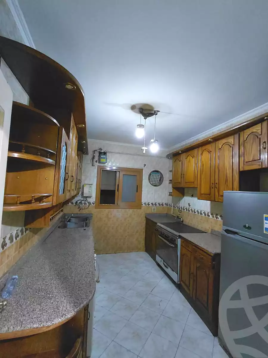 https://aqarmap.com.eg/ar/listing/7165785-for-rent-cairo-6th-of-october-el-ahyaa-neighborhood-2nd-divided-from-al-kafrawei-st