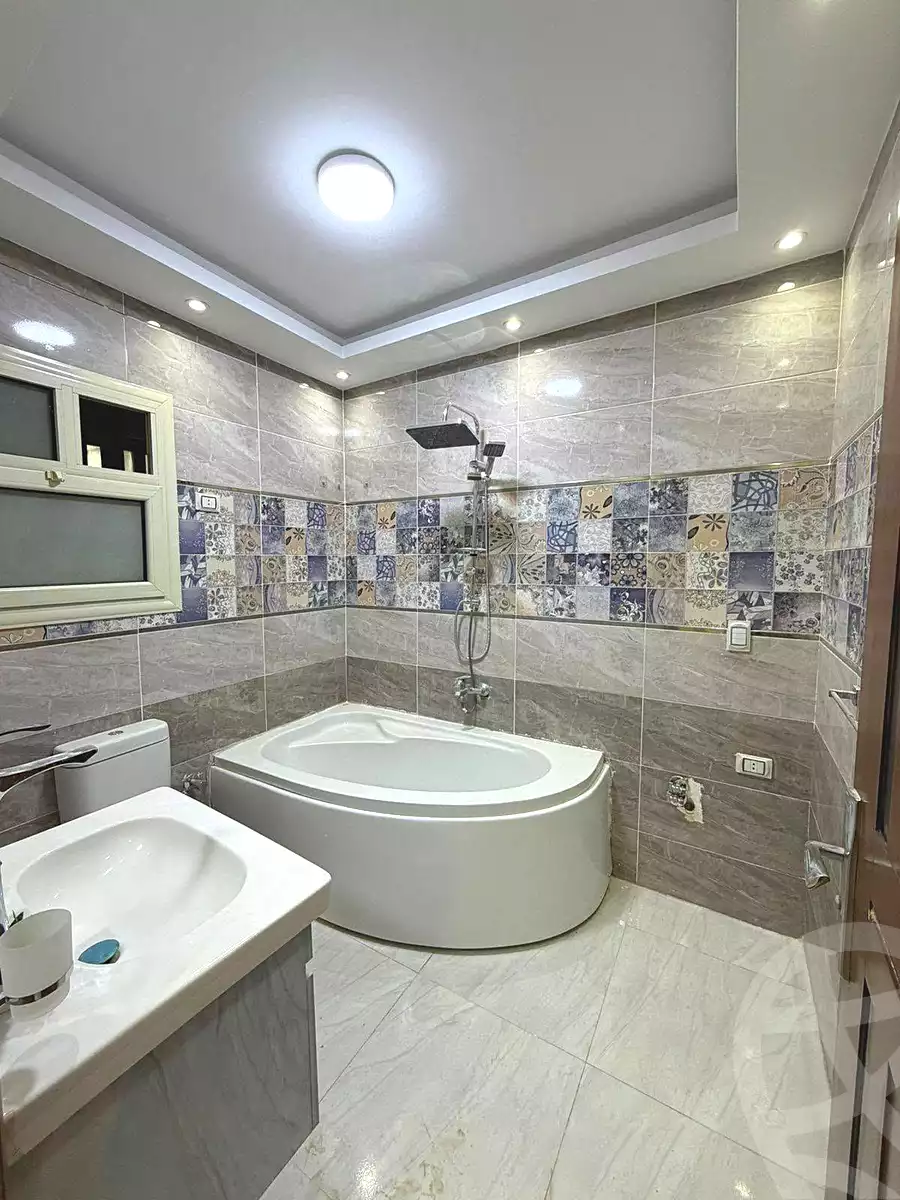 https://aqarmap.com.eg/en/listing/7166061-for-sale-cairo-hadayek-el-ahram-mntq-h