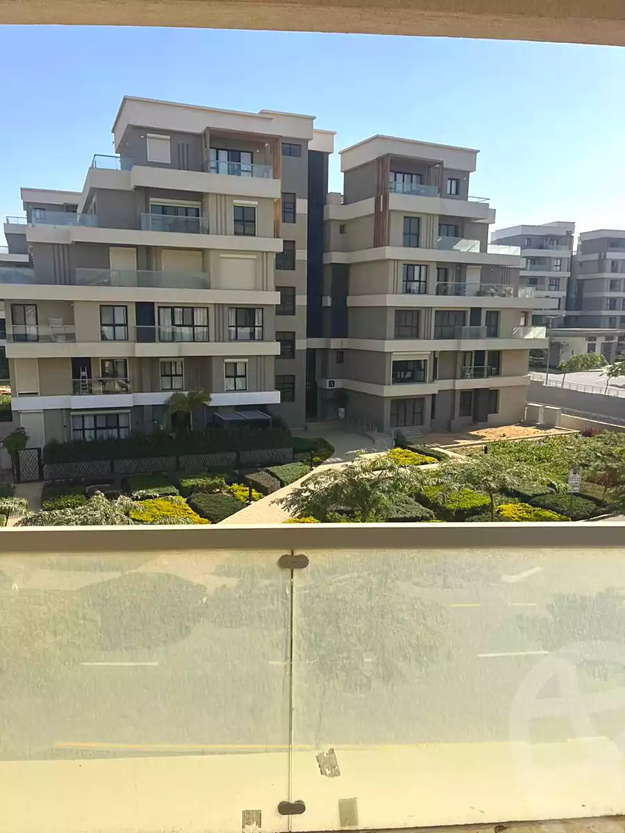 https://aqarmap.com.eg/ar/listing/7166067-for-sale-cairo-new-cairo-compounds-villette-kmbwnd-sky-kwndwz-swdyk-villette