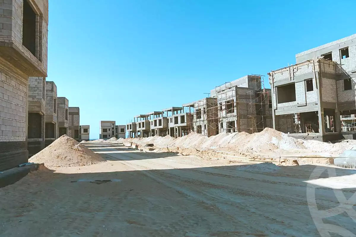 https://aqarmap.com.eg/ar/listing/7166031-for-sale-north-coast-resorts-seazen-al-qamzi