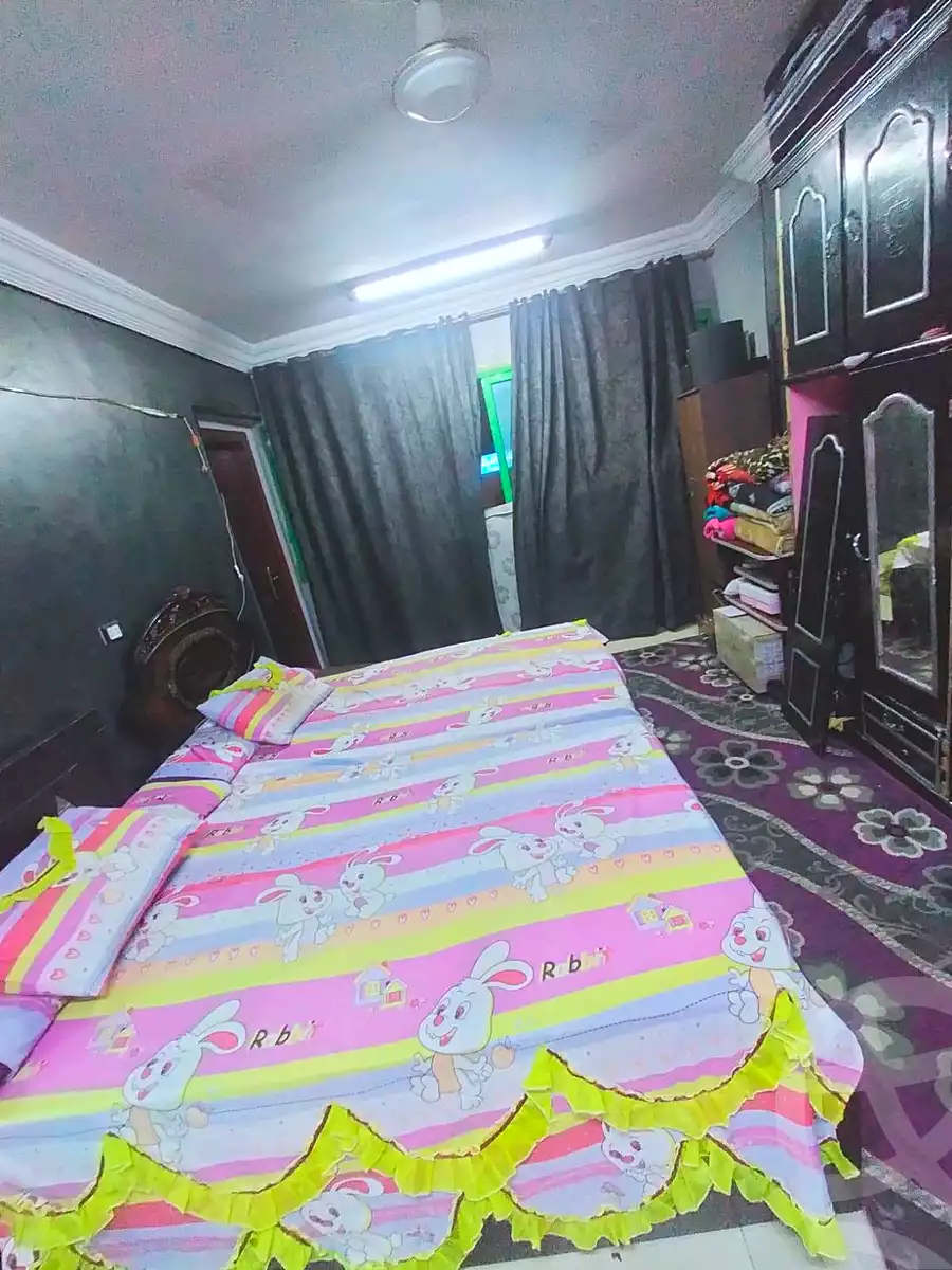 https://aqarmap.com.eg/ar/listing/7166309-for-sale-cairo-helwan-helwan-el-sharkeya-heidar-st