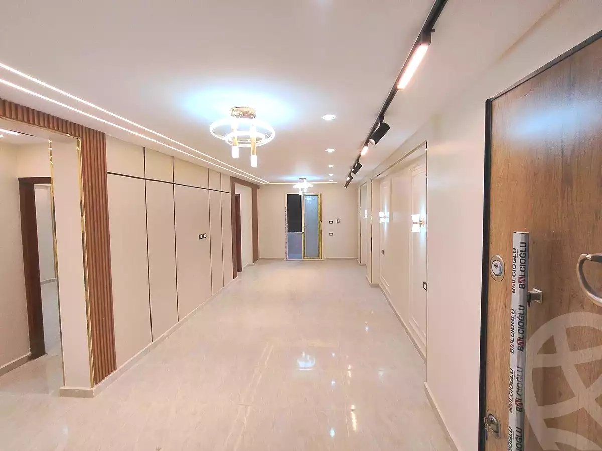 https://aqarmap.com.eg/ar/listing/7166640-for-sale-cairo-nozha-2-gesr-el-suez-st