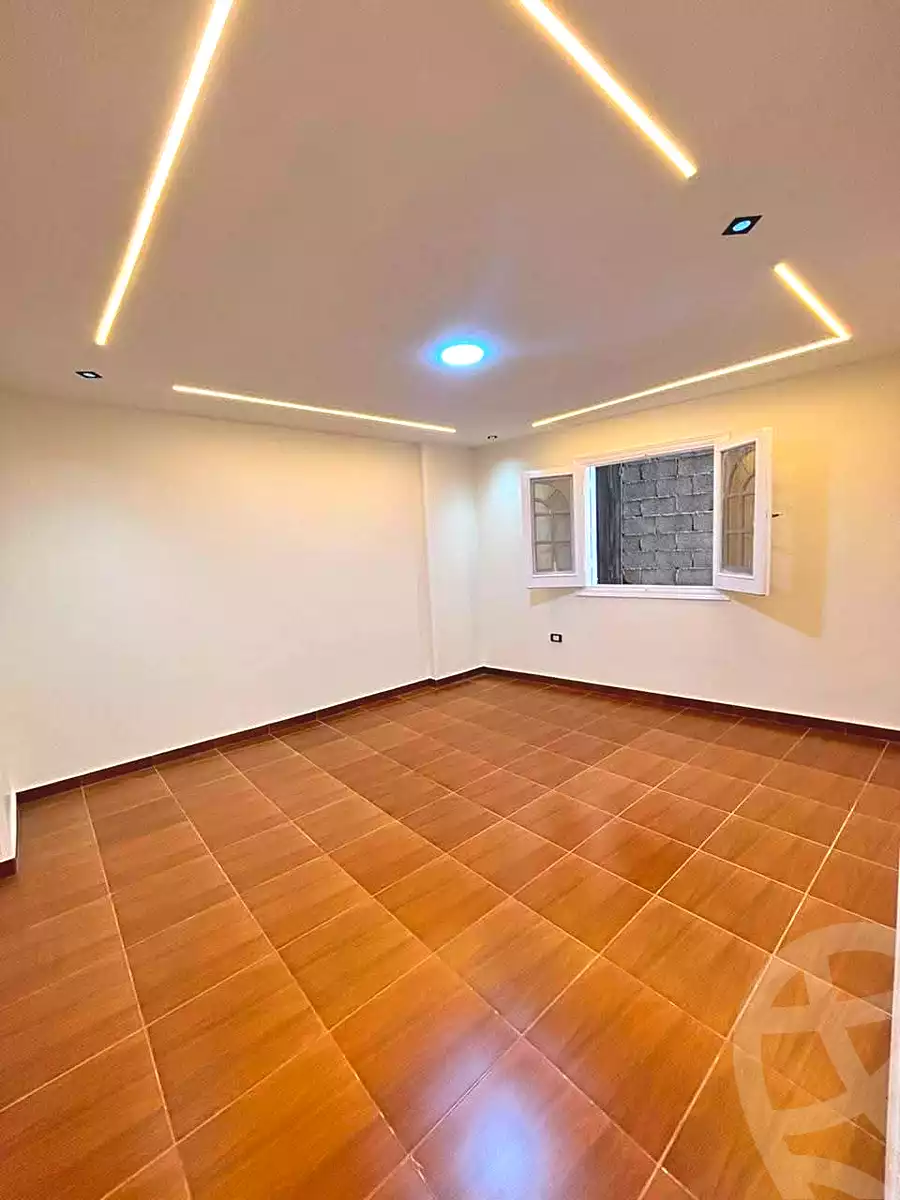 https://aqarmap.com.eg/ar/listing/7166675-for-sale-alexandria-sydy-bshr-sydy-bshr-bhry-shr-mhmwd-l-yswy