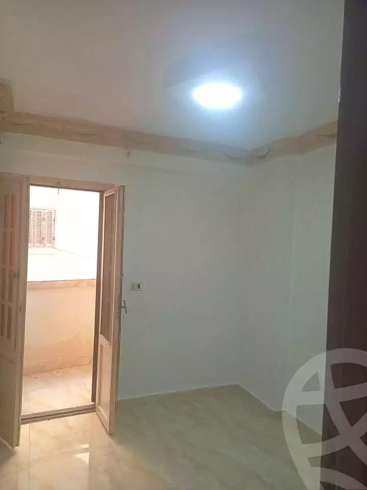 https://aqarmap.com.eg/ar/listing/7166853-for-sale-alexandria-new-miami-street-16