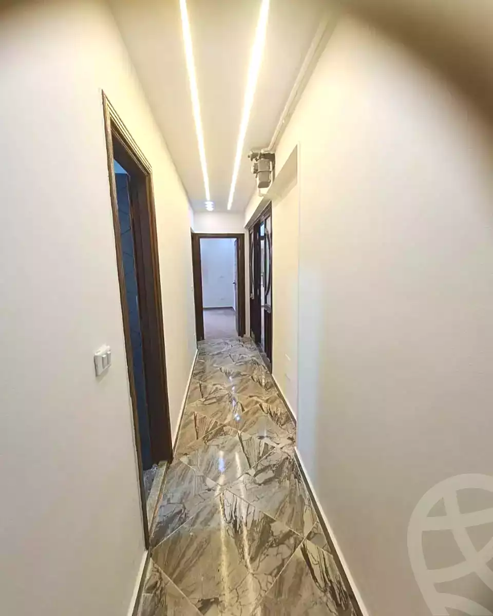 https://aqarmap.com.eg/ar/listing/7166901-for-sale-alexandria-miami