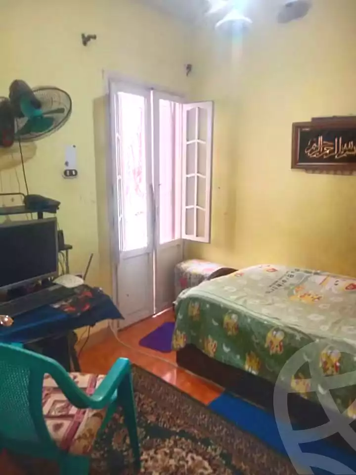 https://aqarmap.com.eg/ar/listing/7166978-for-sale-alexandria-al-agamy-lbytsh-el-saleheen-mosque-st