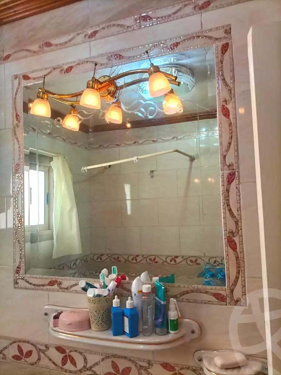 https://aqarmap.com.eg/ar/listing/7167090-for-sale-alexandria-al-agamy-el-hanouvel-el-zahraa-city-st