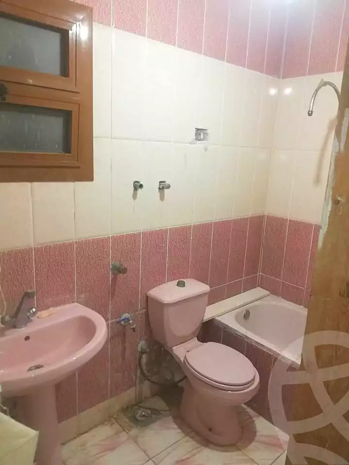 https://aqarmap.com.eg/ar/listing/7167146-for-sale-alexandria-al-agamy-lbytsh-shahr-al-assal-st