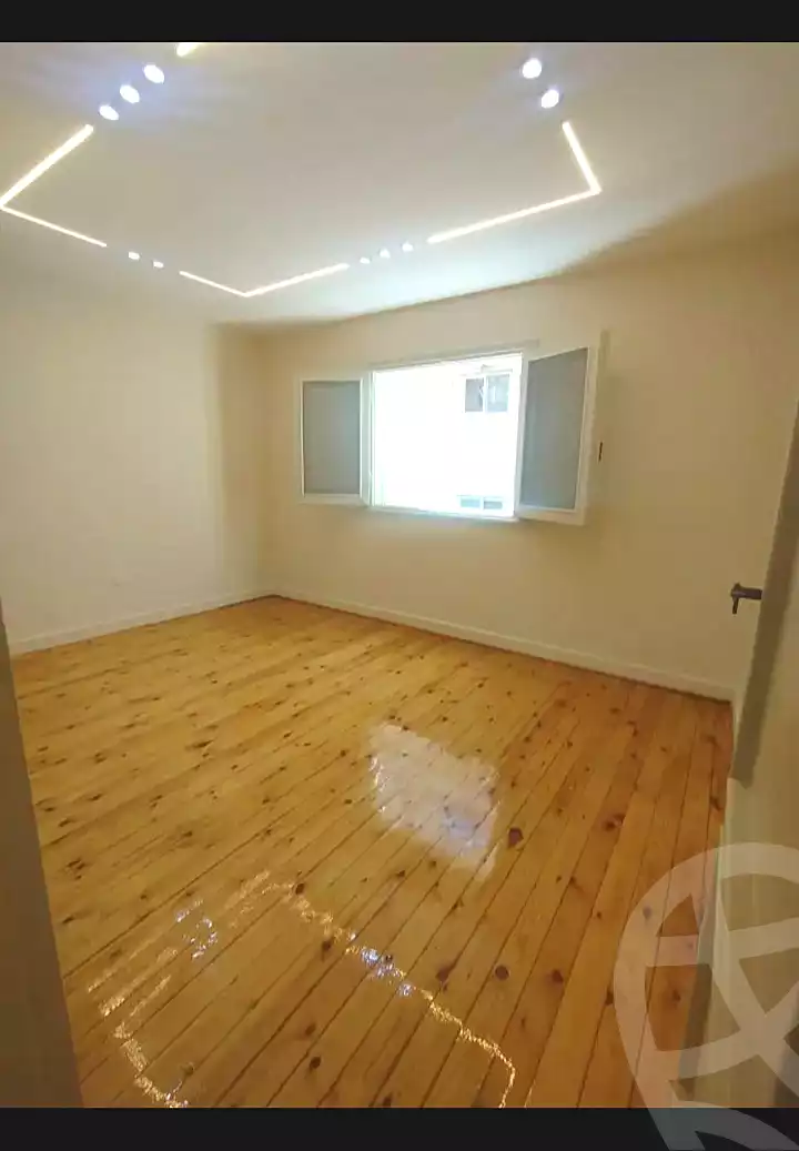 https://aqarmap.com.eg/ar/listing/7167163-for-sale-alexandria-miami-el-arman-st