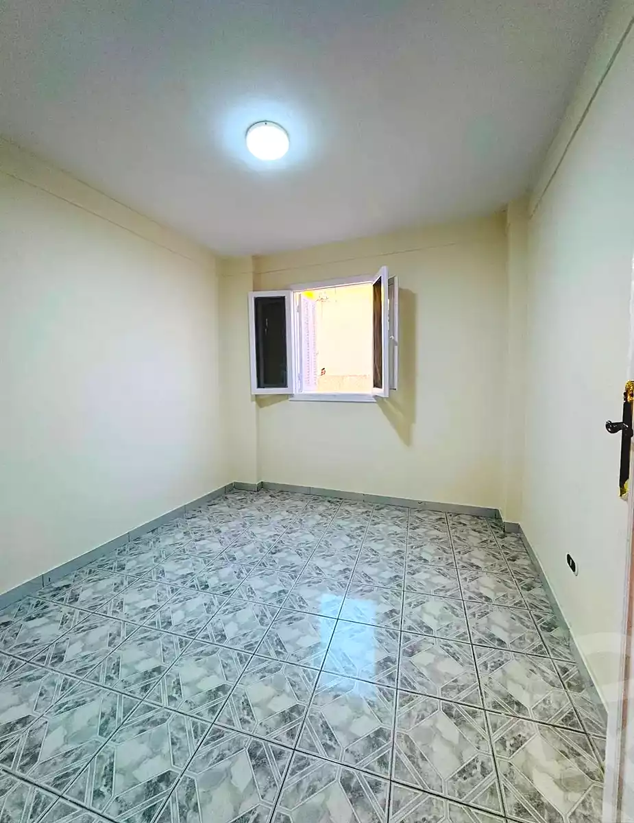 https://aqarmap.com.eg/ar/listing/7167670-for-sale-alexandria-al-agamy-shataa-el-nakheel