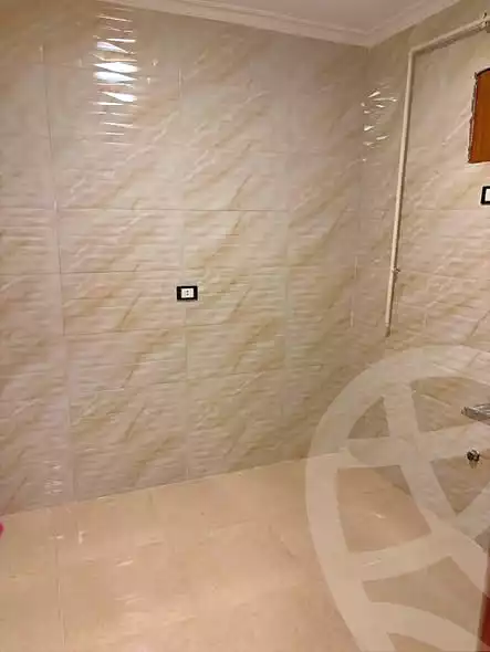 https://aqarmap.com.eg/ar/listing/7167678-for-sale-cairo-helwan-helwan-el-sharkeya-mostafa-safwat-st