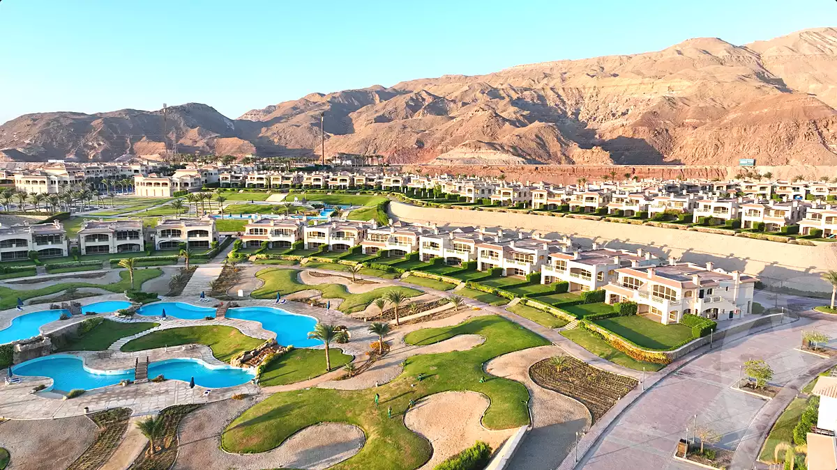 https://aqarmap.com.eg/ar/listing/7167633-for-sale-ain-elsokhna-resorts-la-vista-6