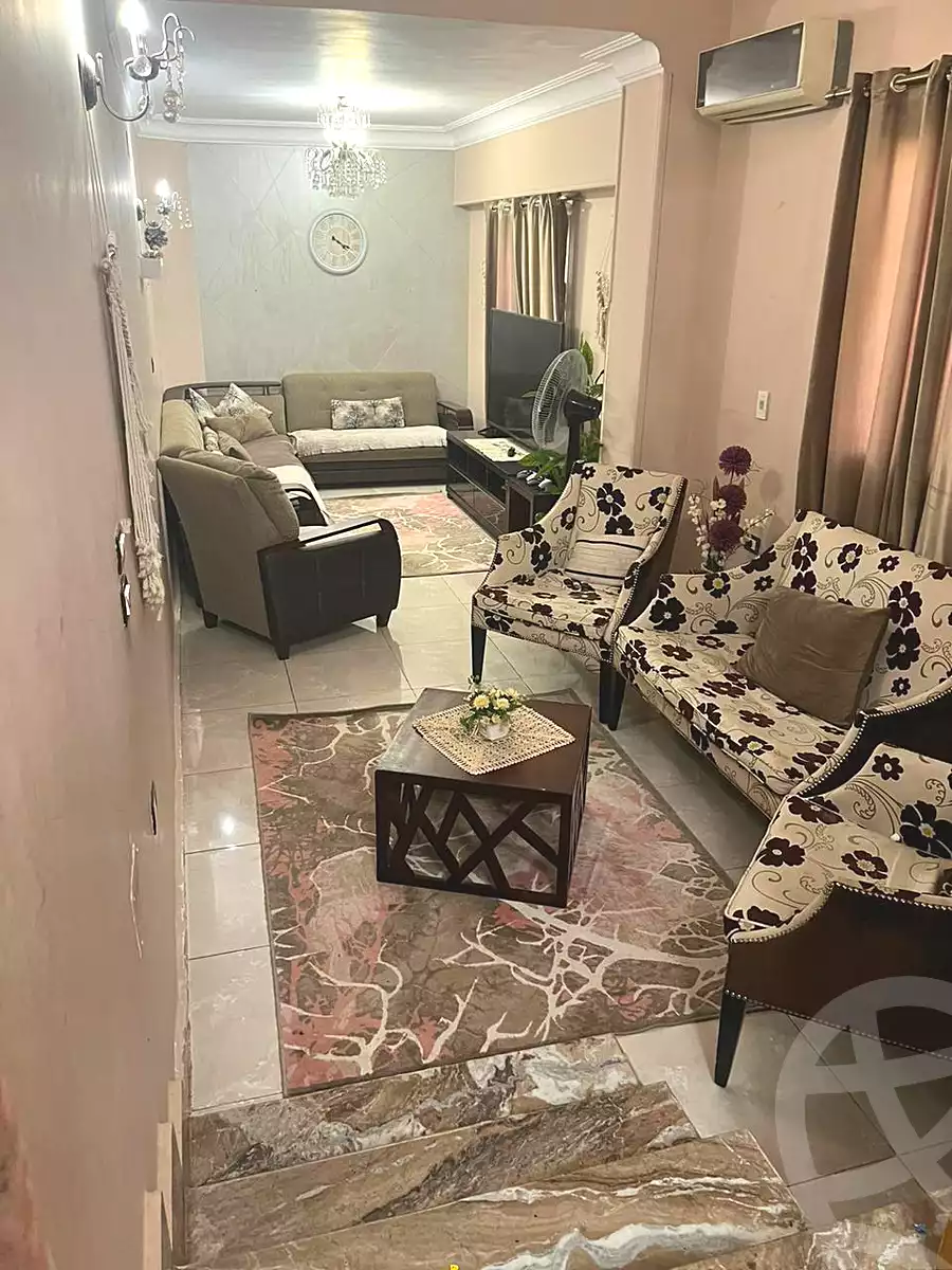https://aqarmap.com.eg/ar/listing/7167697-for-sale-cairo-6th-of-october-el-ahyaa-neighborhood-2nd-generation-2000-st
