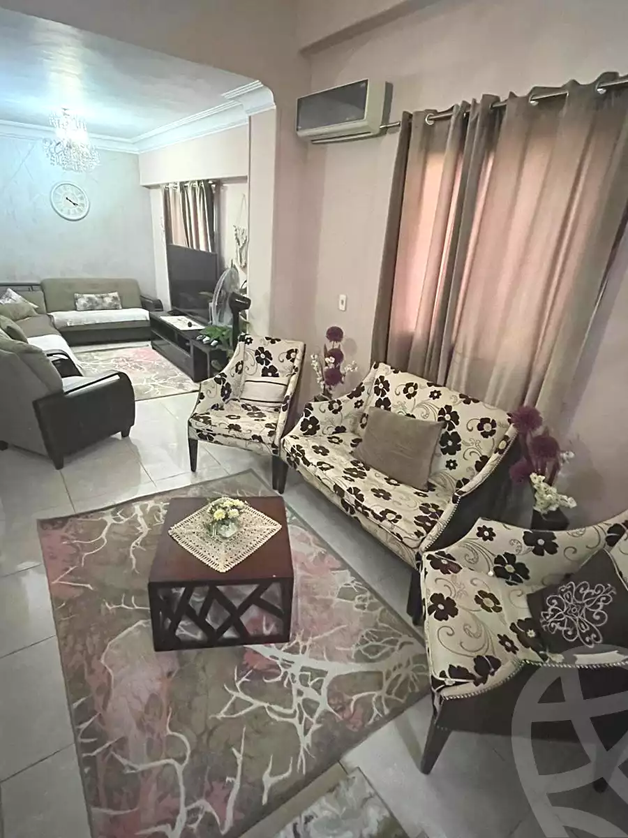 https://aqarmap.com.eg/ar/listing/7167697-for-sale-cairo-6th-of-october-el-ahyaa-neighborhood-2nd-generation-2000-st