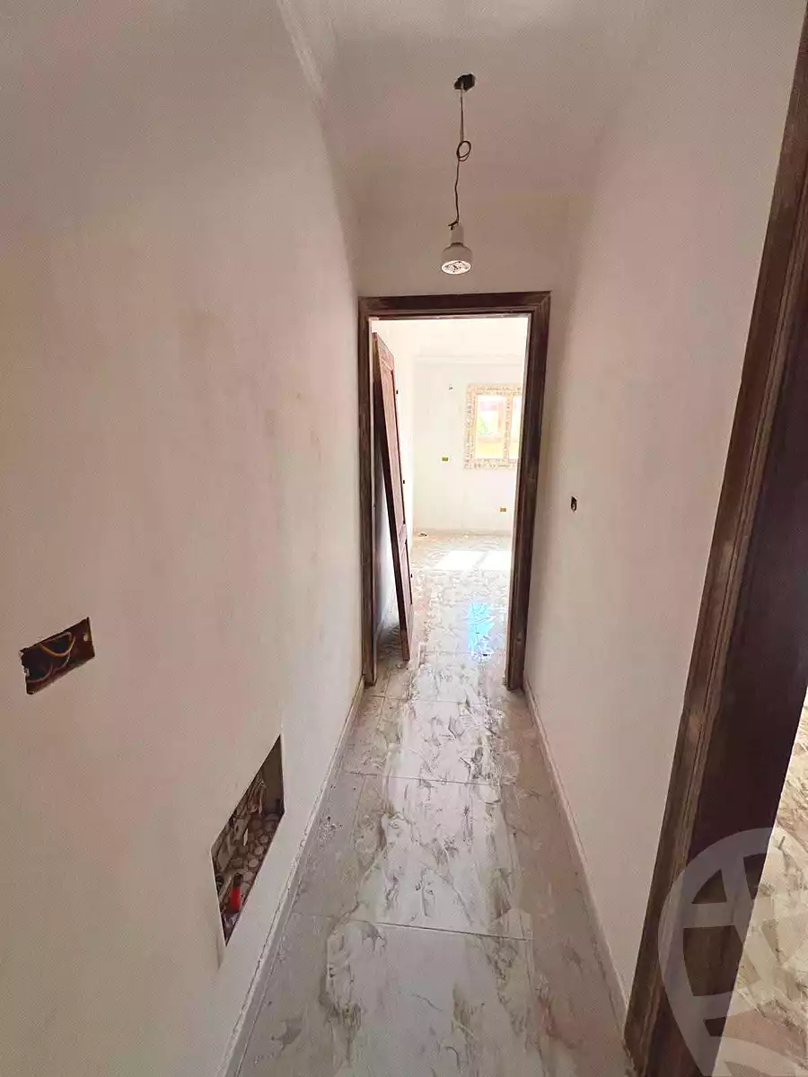 https://aqarmap.com.eg/ar/listing/7167747-for-sale-alexandria-moharram-bey-kanal-al-mahmoudeya-al-bahri-st