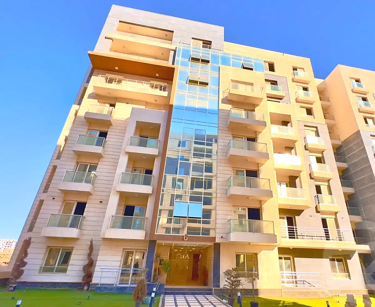 https://aqarmap.com.eg/en/listing/7167927-for-sale-cairo-new-administrative-capital-r7-oia