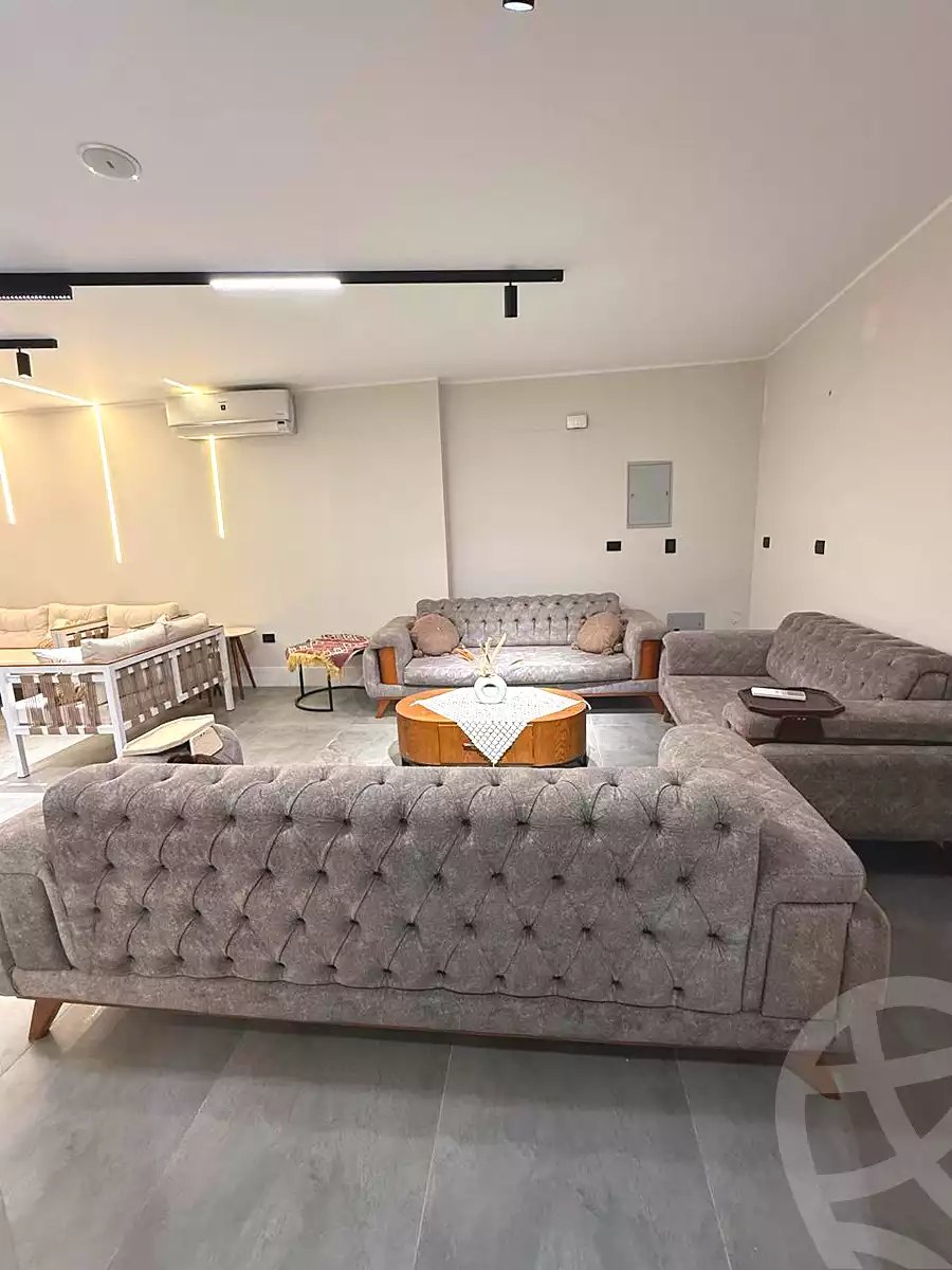https://aqarmap.com.eg/ar/listing/7168009-for-sale-cairo-el-sheikh-zayed-city-compounds-zayed-heights-compound