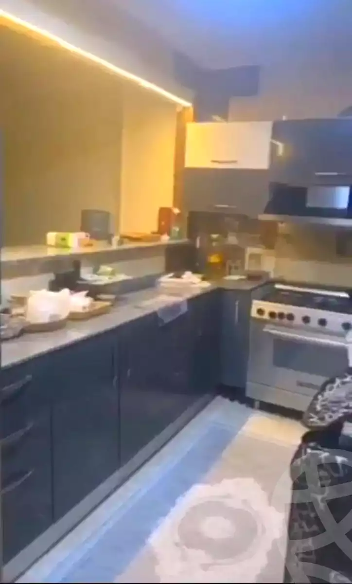 https://aqarmap.com.eg/ar/listing/7168050-for-sale-cairo-faisal-el-matbeaa-amr-ibn-al-aas-st