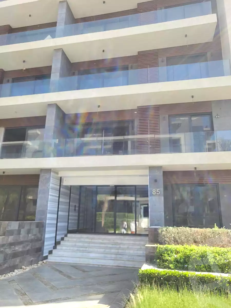https://aqarmap.com.eg/en/listing/7168202-for-sale-cairo-new-cairo-compounds-el-patio-oro