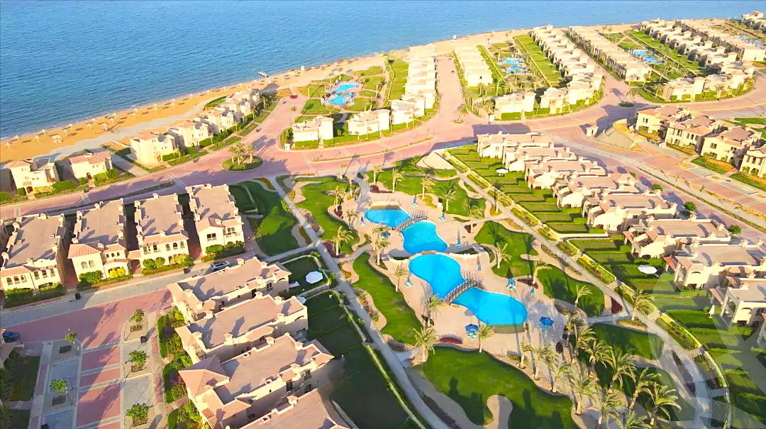 https://aqarmap.com.eg/ar/listing/7168220-for-sale-ain-elsokhna-resorts-la-vista-gardens